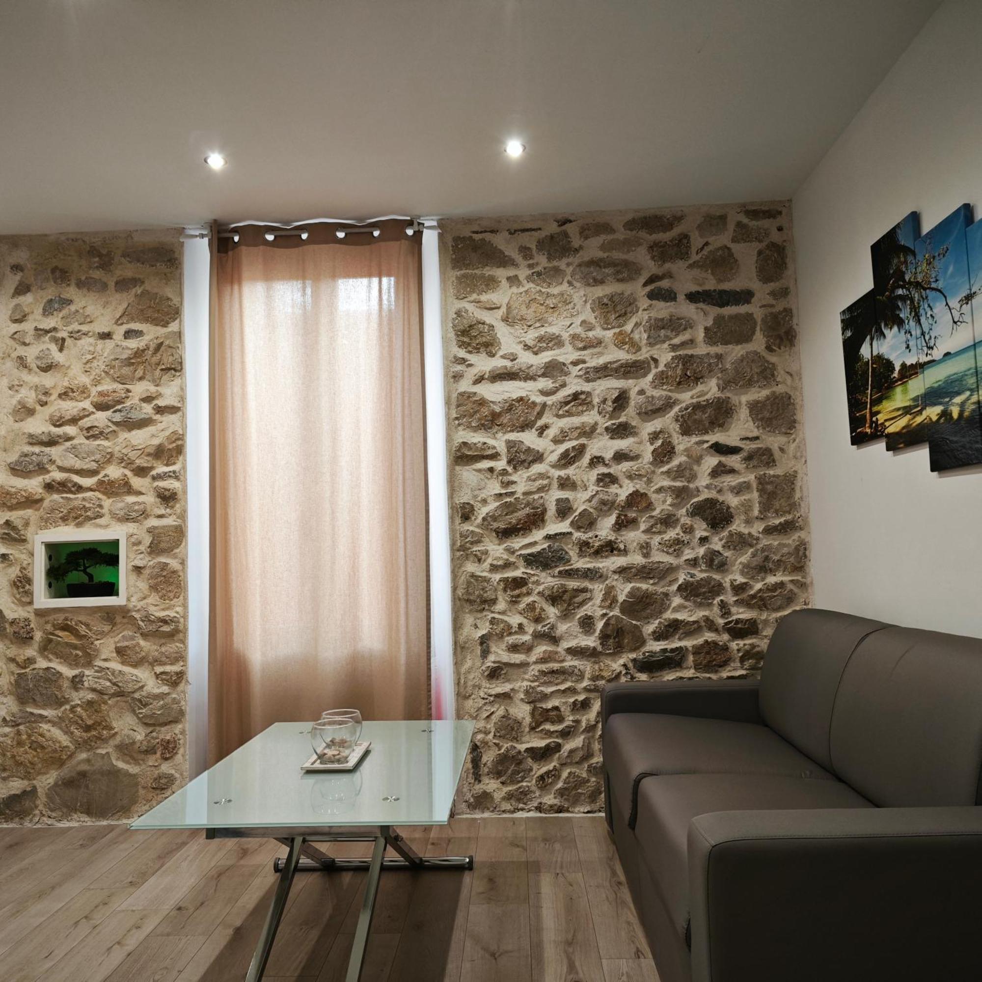 Appartement Tout Confort A 2 Pas Du Centre Ville أوباني المظهر الخارجي الصورة